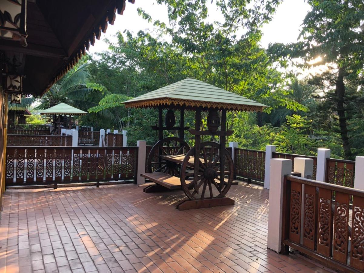 Hotel Siblanburi Resort Mehongszon Kültér fotó